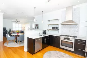 88 B St, Boston, MA 02127 - Photo 9