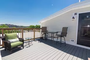 88 B St, Boston, MA 02127 - Photo 33
