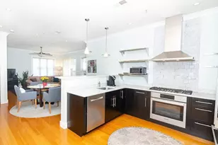 88 B St, Boston, MA 02127 - Photo 11