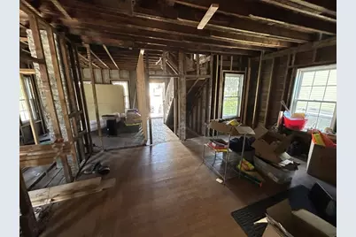 15 Dean St, Everett, MA 02149 - Photo 3
