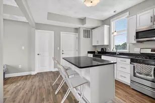 41 Boardman St, Boston, MA 02128 - Photo 13