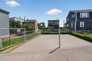 41 Boardman St, Boston, MA 02128 - Photo 15