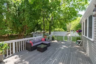 1 Main St, Essex, MA 01929 - Photo 27