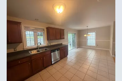 204 Center St #9, Pembroke, MA 02359 - Photo 5