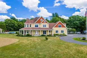 545 Hazel St, Uxbridge, MA 01569 - Photo 1