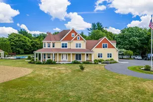 545 Hazel St, Uxbridge, MA 01569 - Photo 1