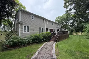 23 Bellevue, Wellesley, MA 02481 - Photo 3