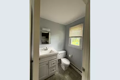 465 Corey St #B, Agawam, MA 01001 - Photo 3