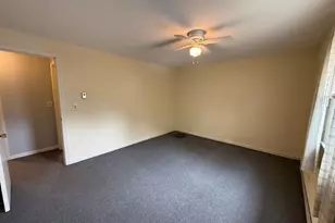 465 Corey St, Agawam, MA 01001 - Photo 7