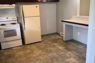 465 Corey St, Agawam, MA 01001 - Photo 11