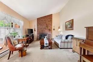 9 Graystone Dr, Danvers, MA 01923 - Photo 3