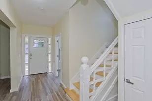 205 St James Ave, Springfield, MA 01109 - Photo 11