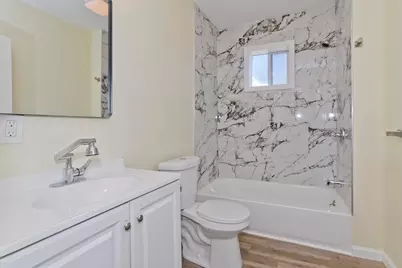 205 St James Ave, Springfield, MA 01109 - Photo 9