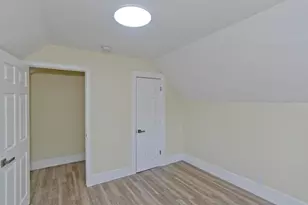 205 St James Ave, Springfield, MA 01109 - Photo 21