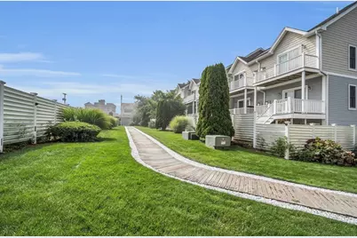 11 Railroad Ave #B4, Salisbury, MA 01952 - Photo 33
