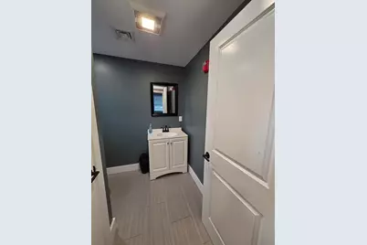 165 Boston St #2, Salem, MA 01970 - Photo 5