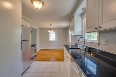 14 Bradford Rd #14, Winchester, MA 01890 - Photo 13