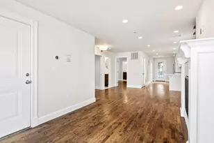 20 Maryland St, Boston, MA 02125 - Photo 11