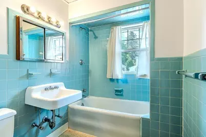 35 Barasford Avenue, Lowell, MA 01852 - Photo 33