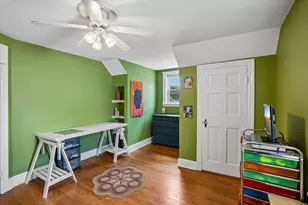 9 Raymond St, Millbury, MA 01527 - Photo 15