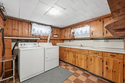 92 Laconia St, Ludlow, MA 01056 - Photo 33