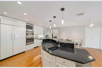 42 Eisenhower Dr, Sharon, MA 02067 - Photo 11