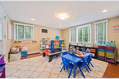 42 Eisenhower Dr, Sharon, MA 02067 - Photo 21