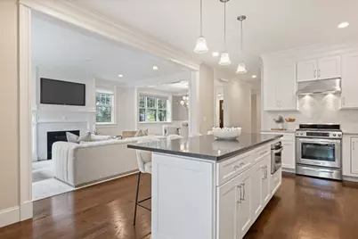 11 Lillian Way #11, Wayland, MA 01778 - Photo 7