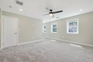 39 Johnston Ave, Northbridge, MA 01588 - Photo 19