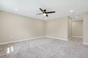 39 Johnston Ave, Northbridge, MA 01588 - Photo 21