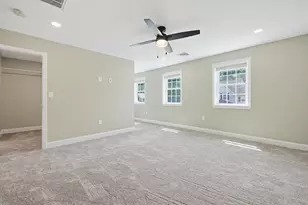 39 Johnston Ave, Northbridge, MA 01588 - Photo 23