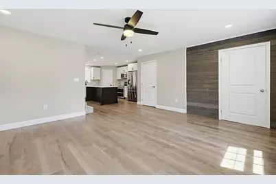39 Johnston Avenue #2, Northbridge, MA 01588 - Photo 5