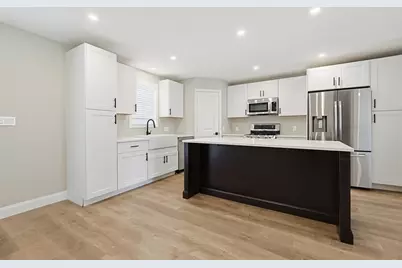 39 Johnston Avenue #2, Northbridge, MA 01588 - Photo 11