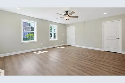 39 Johnston Avenue #3, Northbridge, MA 01588 - Photo 11