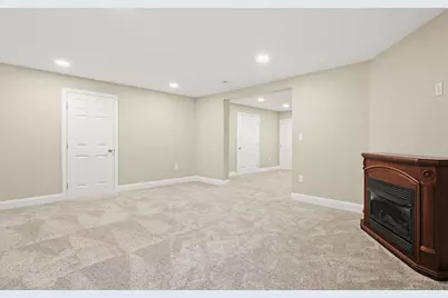 39 Johnston Avenue #3, Northbridge, MA 01588 - Photo 33