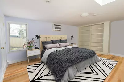 56 Colbourne Crescent #0, Brookline, MA 02445 - Photo 5