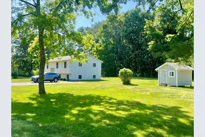 4 Elm Ct, Hatfield, MA 01038 - Photo 3