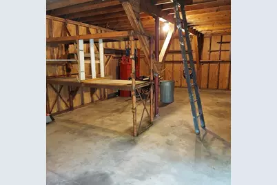 1075 West Brookfield Road, New Braintree, MA 01531 - Photo 21