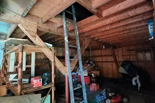 1075 W Brookfield Rd, New Braintree, MA 01531 - Photo 37