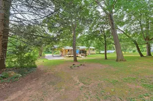 1075 W Brookfield Rd, New Braintree, MA 01531 - Photo 33