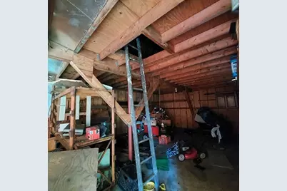 1075 West Brookfield Road, New Braintree, MA 01531 - Photo 37