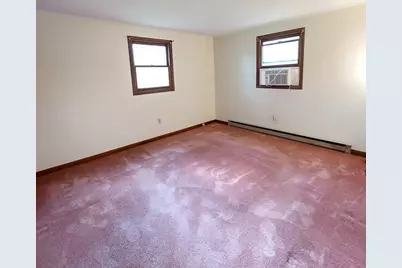 1075 West Brookfield Road, New Braintree, MA 01531 - Photo 15
