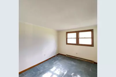 1075 West Brookfield Road, New Braintree, MA 01531 - Photo 13