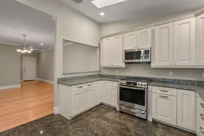 31 Florence Street #31, Newton, MA 02453 - Photo 7