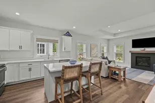 29 Salisbury Hill Blvd, Worcester, MA 01609 - Photo 5