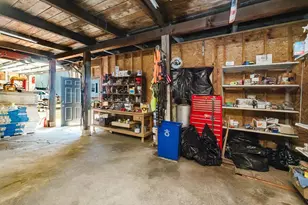 172 Nashua St, Fall River, MA 02721 - Photo 37