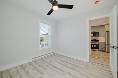 172 Nashua St, Fall River, MA 02721 - Photo 17