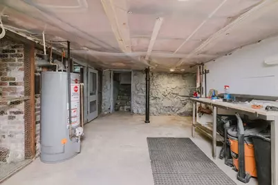 172 Nashua St, Fall River, MA 02721 - Photo 35