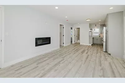 172 Nashua St, Fall River, MA 02721 - Photo 9