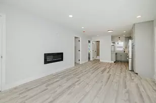 172 Nashua St, Fall River, MA 02721 - Photo 9